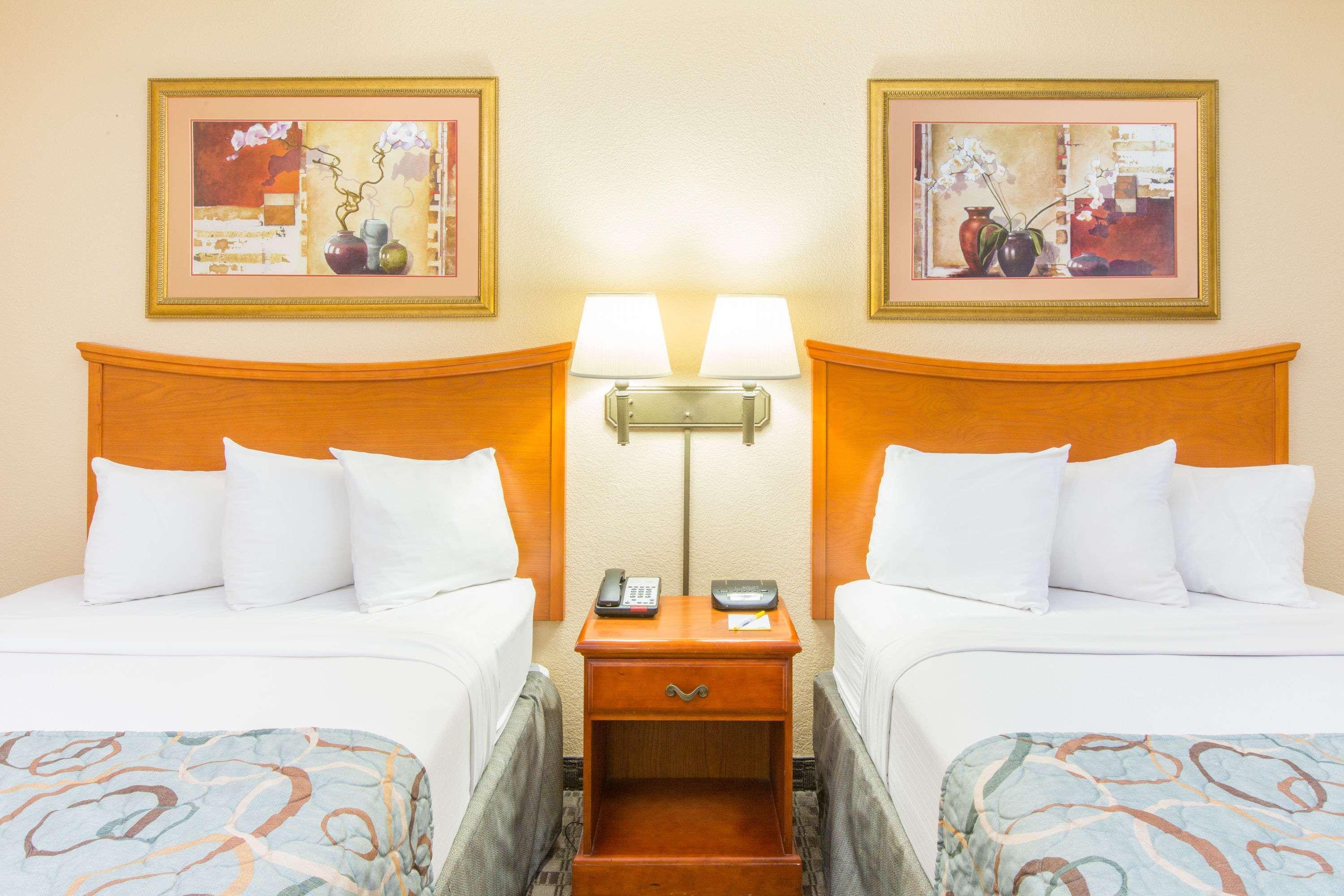 Days Inn By Wyndham Lonoke Exteriér fotografie