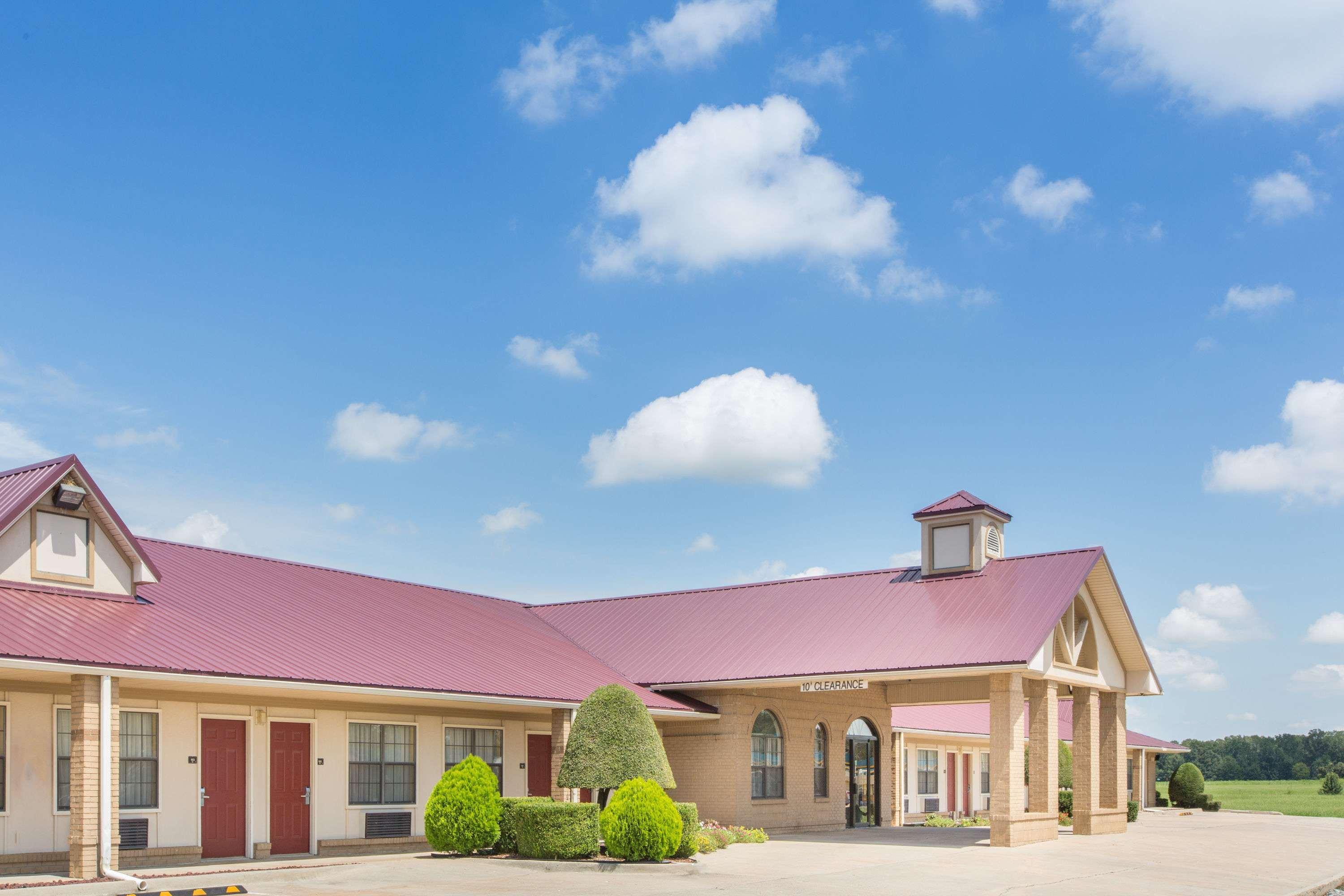 Days Inn By Wyndham Lonoke Exteriér fotografie