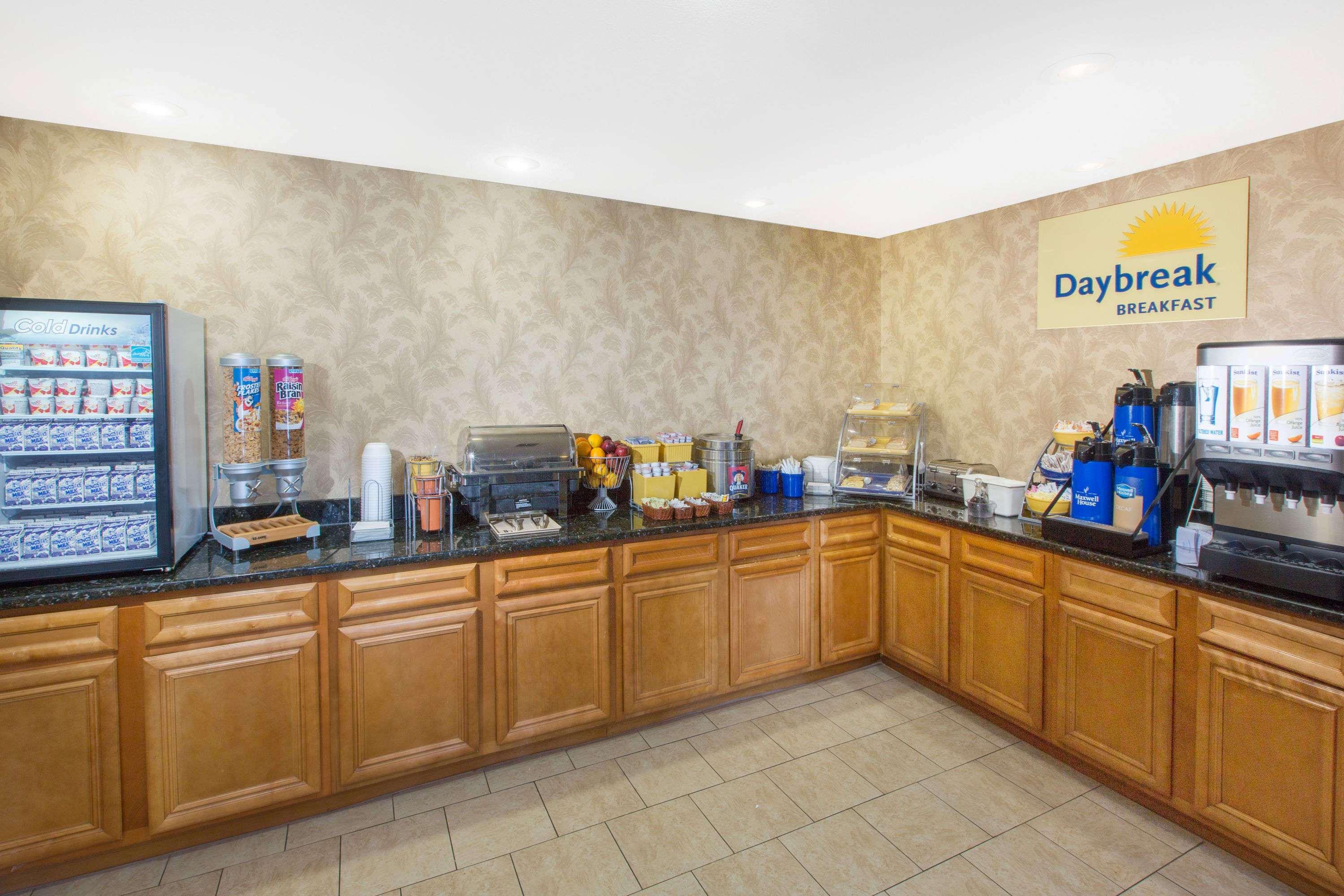 Days Inn By Wyndham Lonoke Exteriér fotografie