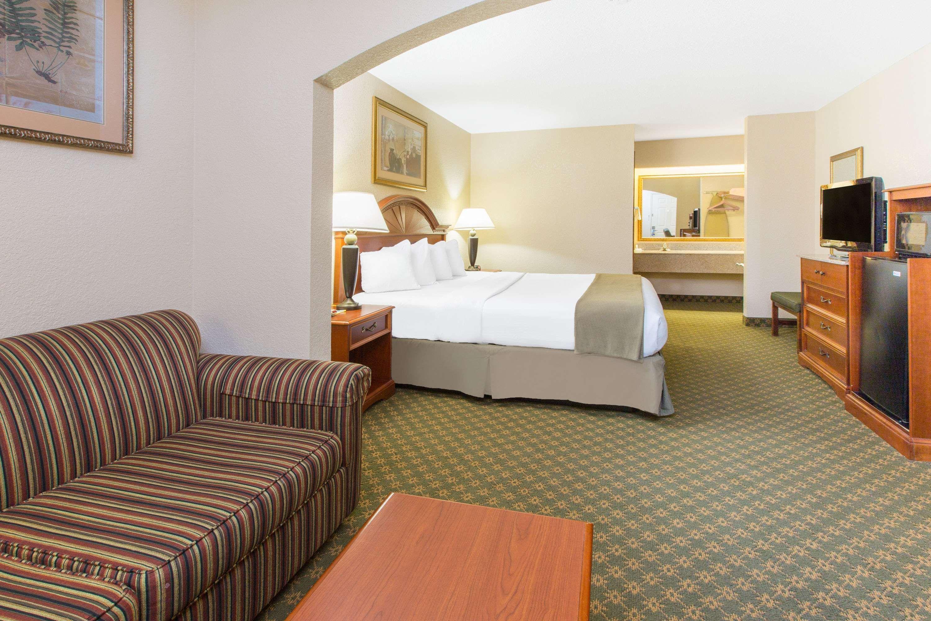 Days Inn By Wyndham Lonoke Exteriér fotografie