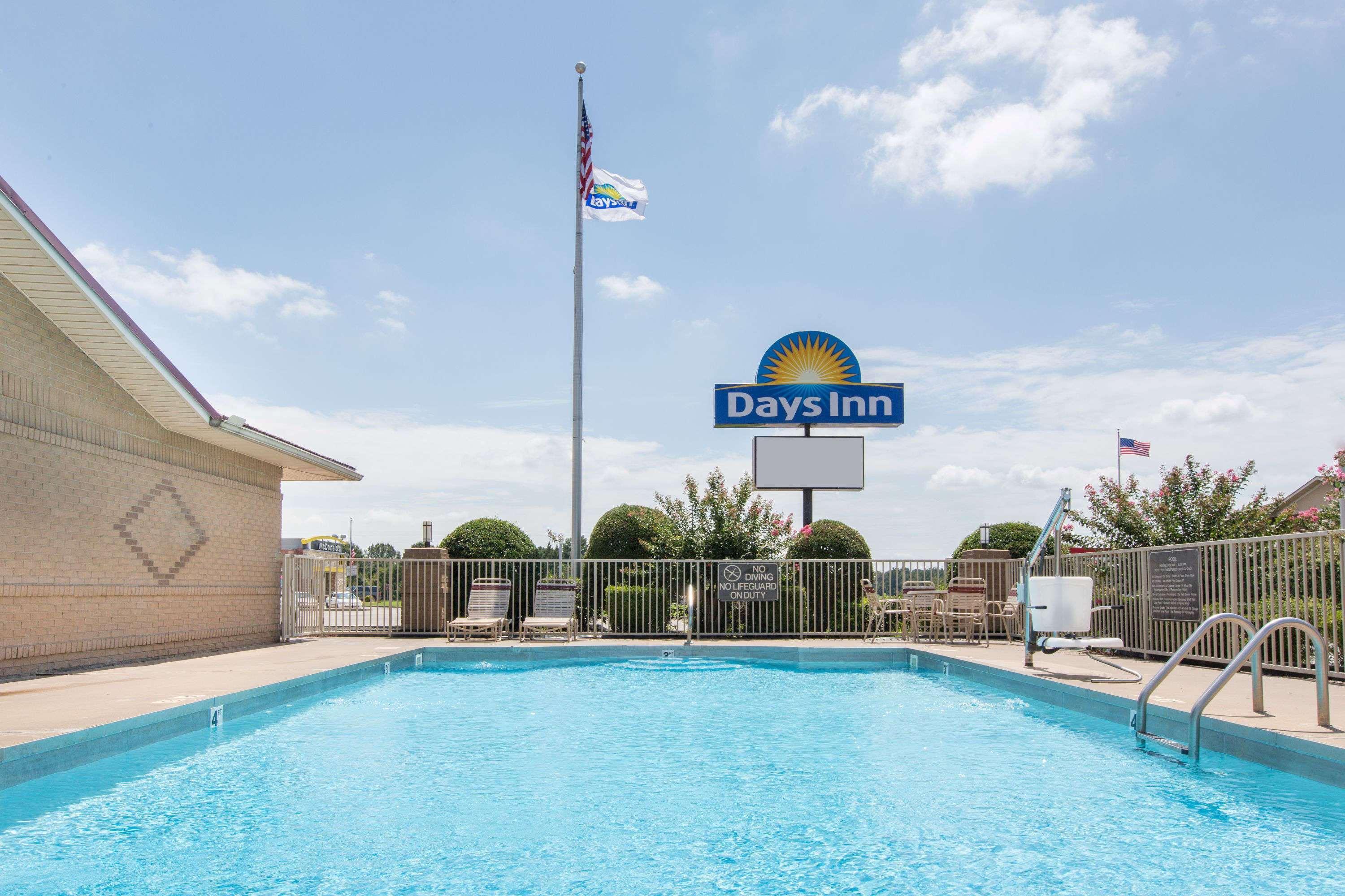 Days Inn By Wyndham Lonoke Exteriér fotografie