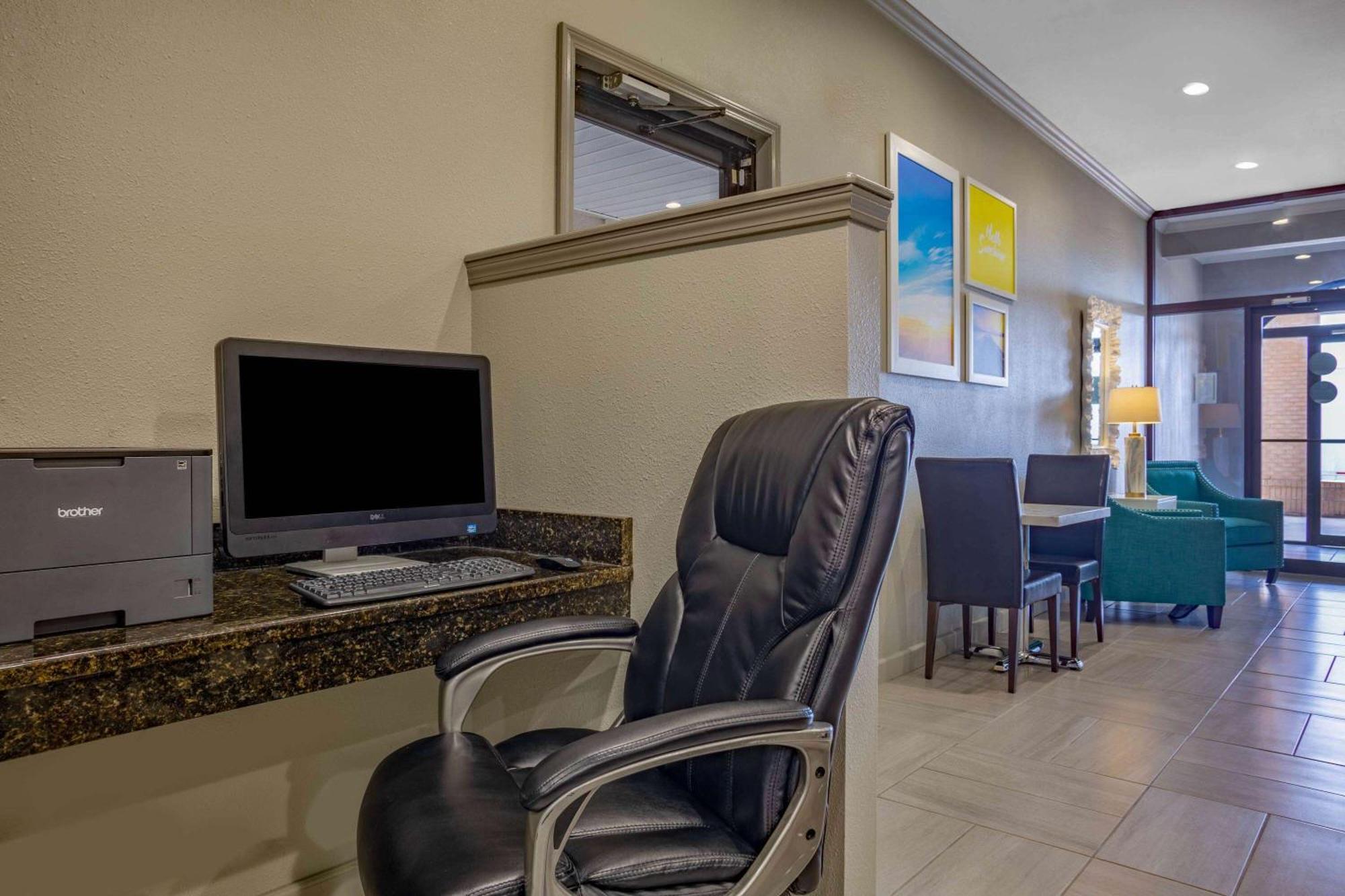 Days Inn By Wyndham Lonoke Exteriér fotografie